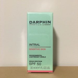 Darphin intral environmental lightweight shield
